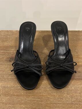 Zara kitten heel